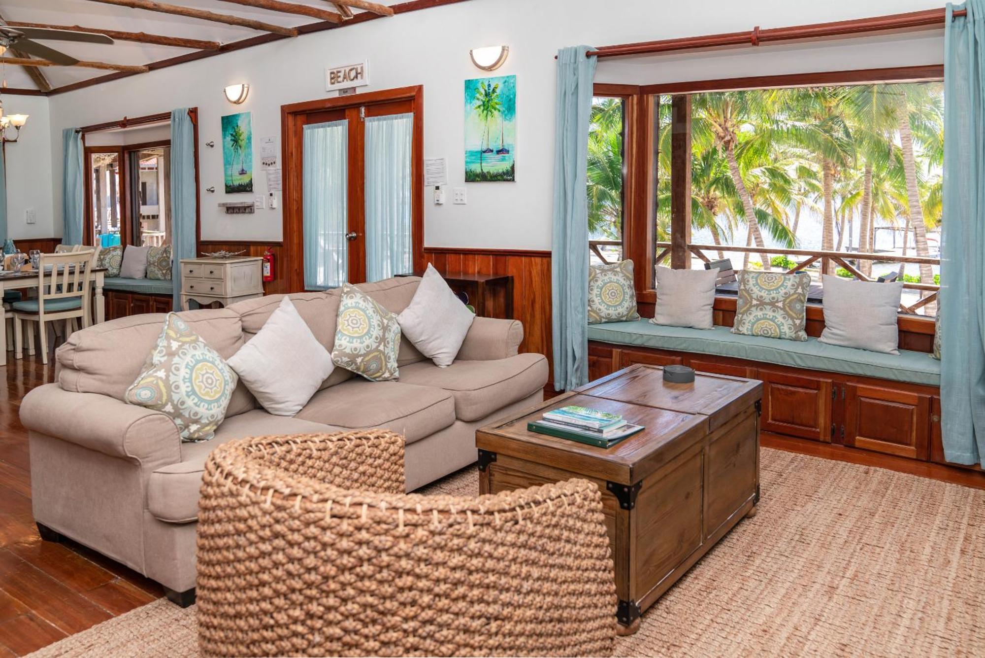 Dolphin Dreams Villa B3 San Pedro  Kültér fotó